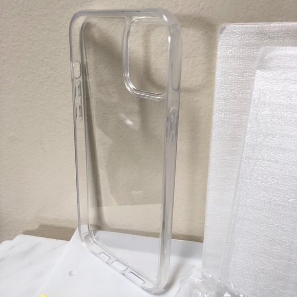 Aedilys Space Airbag Protection Case iPhone 12 Pro Max Clear Screen Protectors - Picture 8 of 10